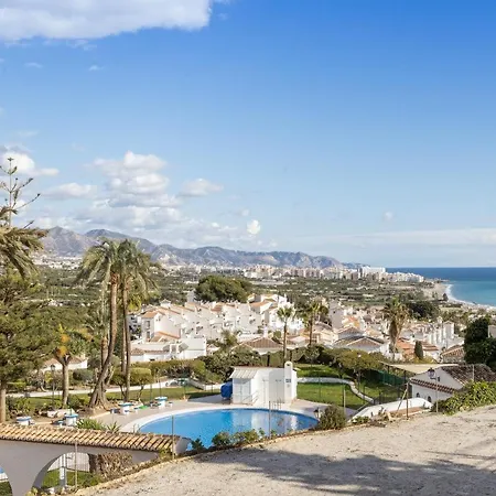Casa Bonita-overlooking The Sea Nerja