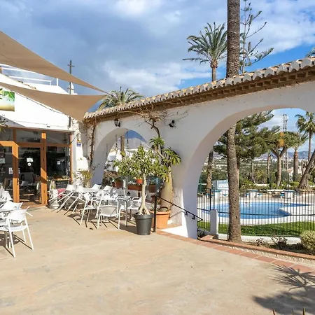 Casa Bonita-overlooking The Sea