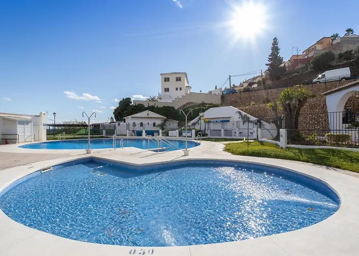 Casa Bonita-overlooking The Sea بيت للعطل نيرخا