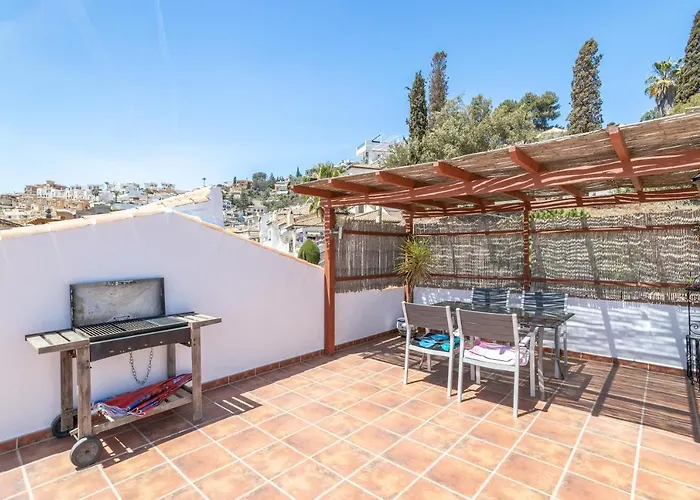 Vakantiehuis Casa Bonita-overlooking The Sea *