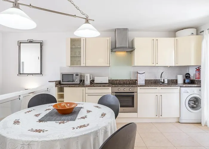 Casa Bonita-overlooking The Sea Vakantiehuis Nerja